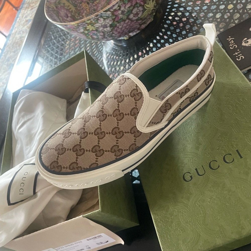 Gucci tennis slip ons